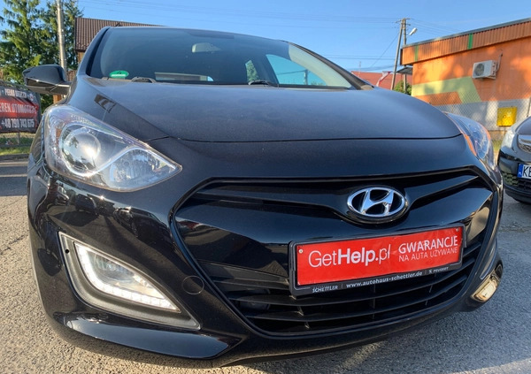 Hyundai I30 cena 34950 przebieg: 145456, rok produkcji 2013 z Pieniężno małe 596